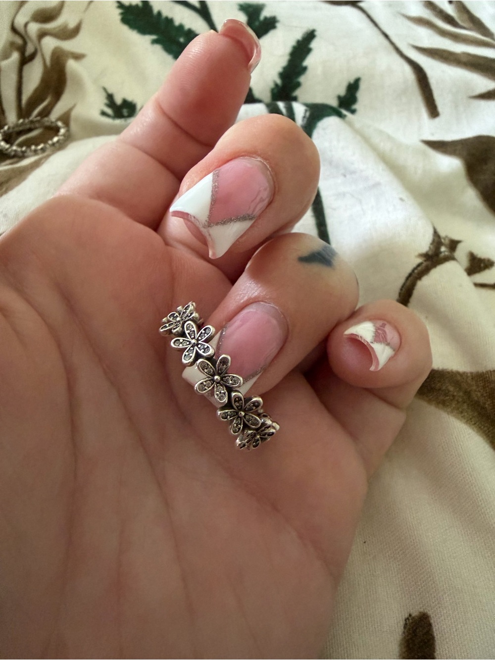 Pandora Silver Floral Band Ring - Size 8